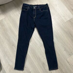 Levi’s , women’s 32 , stretch, high rise skinny jeans